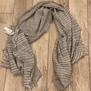 NWT Old Navy women’s scarf